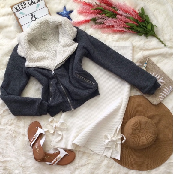 Abercrombie & Fitch Jackets & Blazers - SOLD🚫Abercrombie & Fitch Iron Range Sherpa